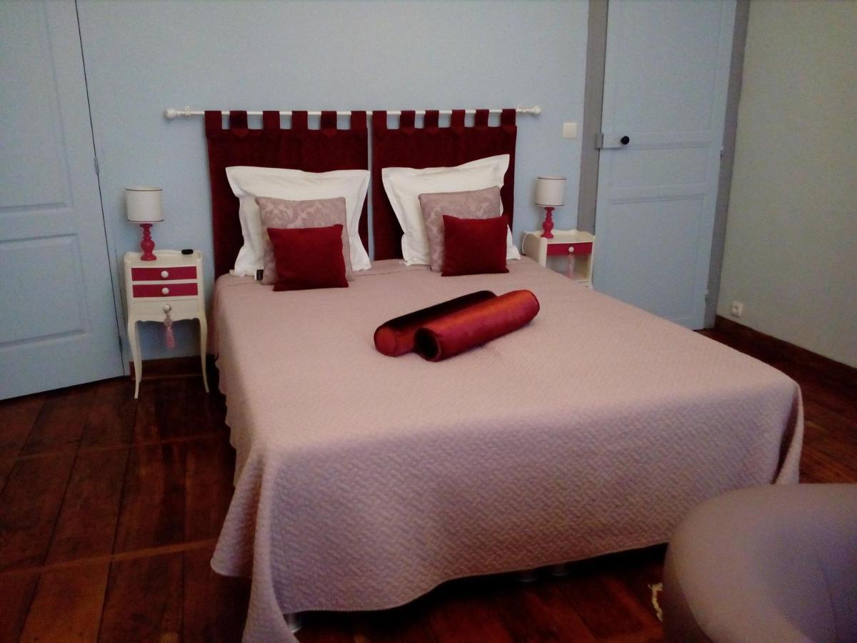 Bed and Breakfast Aux Rosiers Salies-de-Béarn Exterior foto